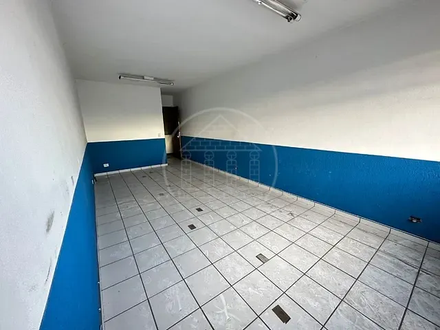 Sala com 30m², para alugar, no bairro Vila Gea em São Paulo