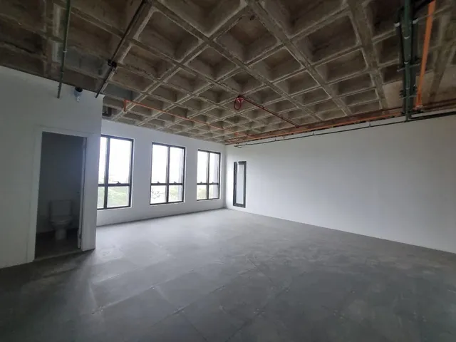 Sala para alugar, no bairro Gleba Fazenda Palhano em Londrina