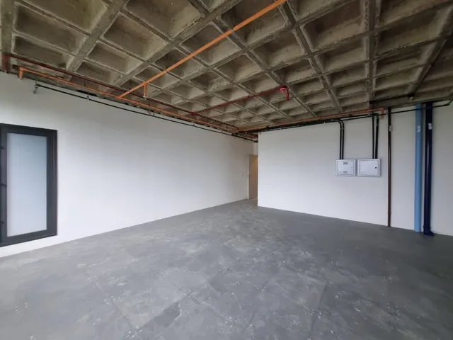 Sala para alugar, no bairro Gleba Fazenda Palhano em Londrina