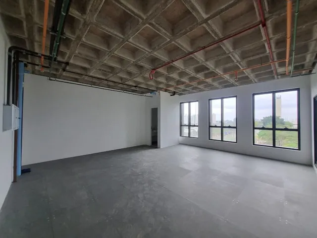 Sala para alugar, no bairro Gleba Fazenda Palhano em Londrina