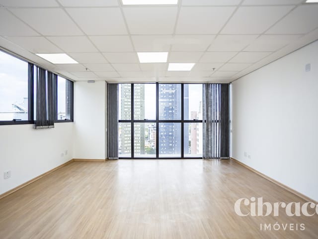 Sala para alugar, no bairro Centro em Curitiba