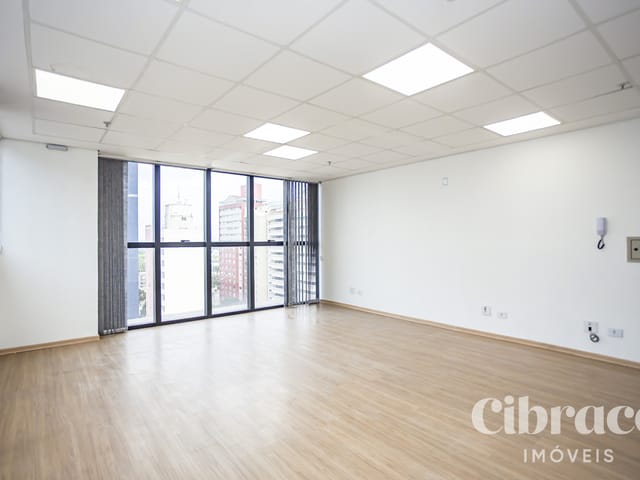 Sala para alugar, no bairro Centro em Curitiba