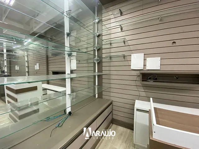 Sala para alugar, no bairro Centro em Itajaí