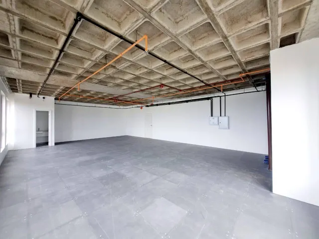 Sala à venda, no bairro Gleba Palhano em Londrina