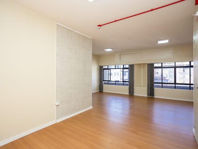 Sala para alugar, no bairro Rebouças em Curitiba