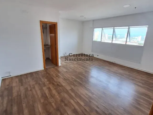 Sala à venda, no bairro Centro em Jacareí
