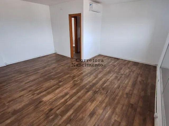 Sala à venda, no bairro Centro em Jacareí