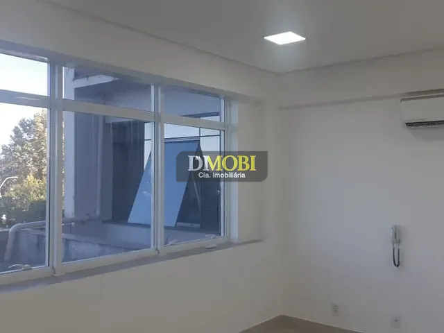Sala com 25m², à venda, no bairro Centro em Gravataí
