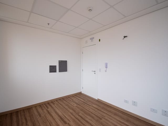 Sala para alugar, no bairro Centro em Curitiba
