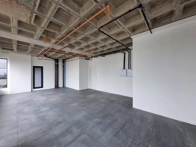 Sala para alugar, no bairro Gleba Fazenda Palhano em Londrina