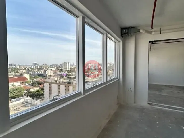 Sala com 38m², à venda, no bairro Santana em Porto Alegre
