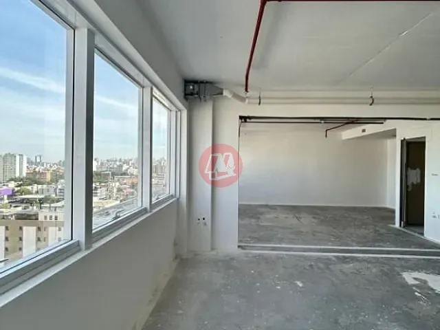 Sala com 38m², à venda, no bairro Santana em Porto Alegre
