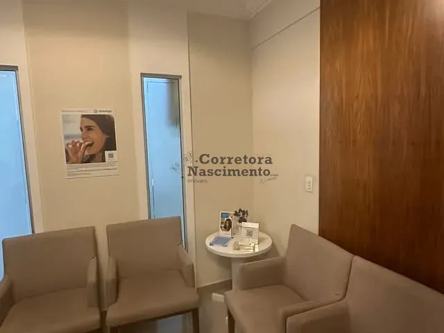 Sala à venda, no bairro Jardim Pereira do Amparo em Jacareí