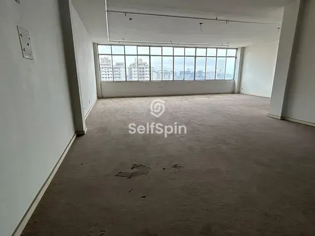 Sala para alugar, no bairro Centro em Niterói