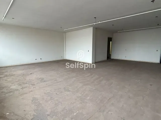 Sala para alugar, no bairro Centro em Niterói
