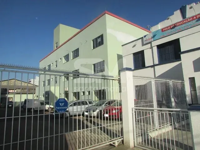 Sala com 274m², para alugar, no bairro Centro em Chapecó