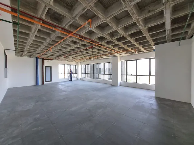 Sala para alugar, no bairro Gleba Fazenda Palhano em Londrina