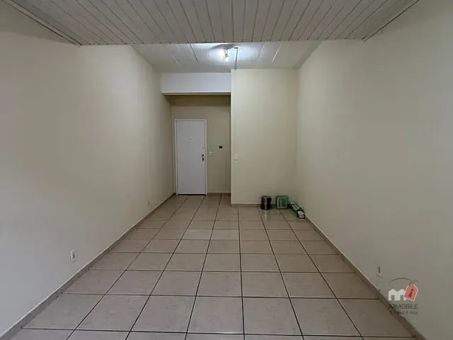 Sala para alugar, no bairro Centro em Petrópolis