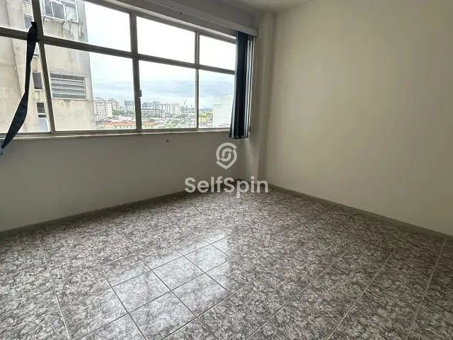 Sala para alugar, no bairro Centro em Niterói