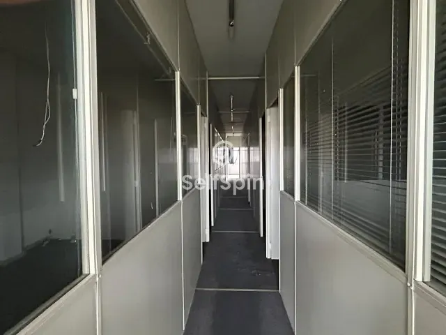 Sala para alugar, no bairro Centro em Niterói