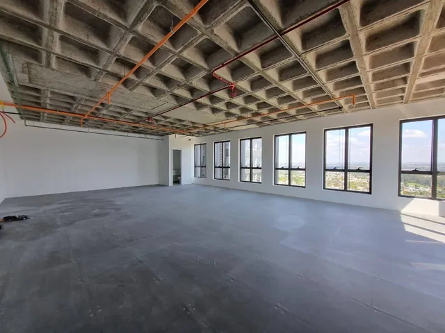 Sala para alugar, no bairro Gleba Fazenda Palhano em Londrina