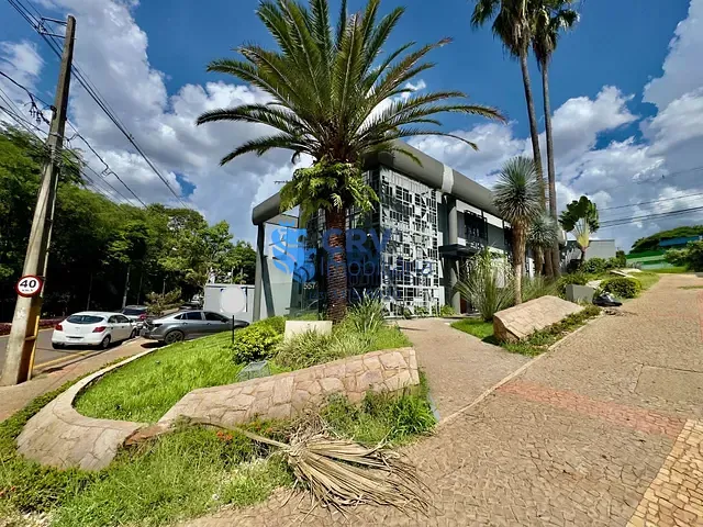 Sala com 577m², para alugar, no bairro Guanabara em Londrina