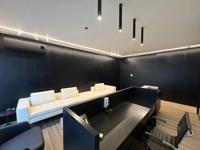 Sala com 248m², para alugar, no bairro Gleba Fazenda Palhano em Londrina