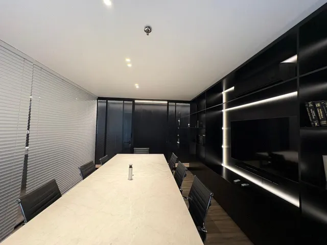 Sala com 248m², para alugar, no bairro Gleba Fazenda Palhano em Londrina