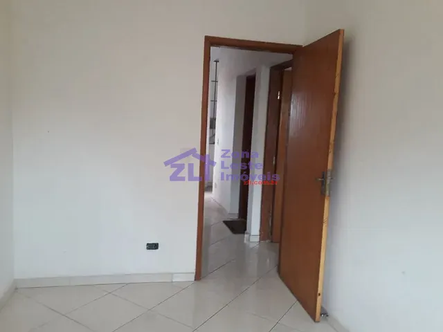 Sala com 13m², para alugar, no bairro Vila Formosa em São Paulo