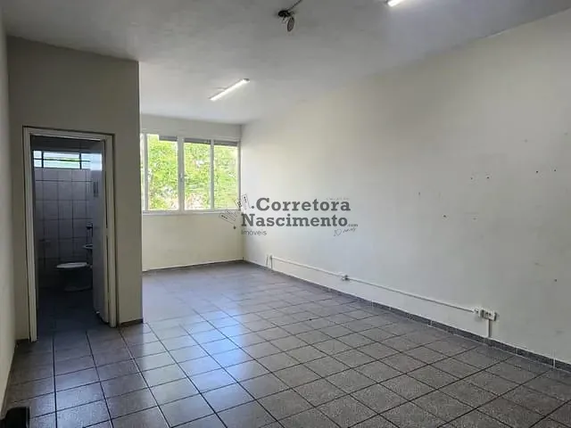 Sala para alugar, no bairro Centro em Jacareí