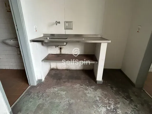 Sala para alugar, no bairro Centro em Niterói
