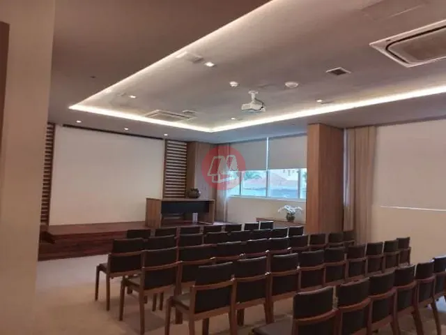 Sala com 75m², à venda ou para alugar, no bairro Santana em Porto Alegre