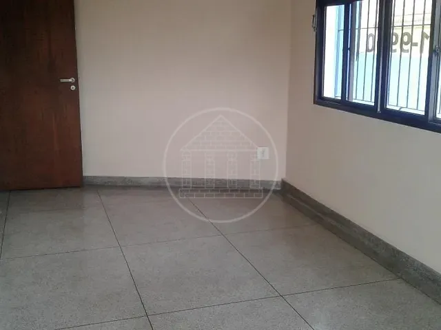 Sala para alugar, no bairro Parque Brasil em São Paulo