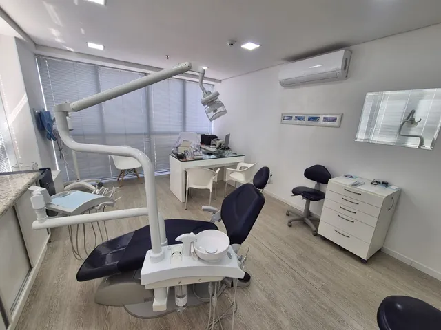 Sala à venda, no bairro Gleba Palhano em Londrina