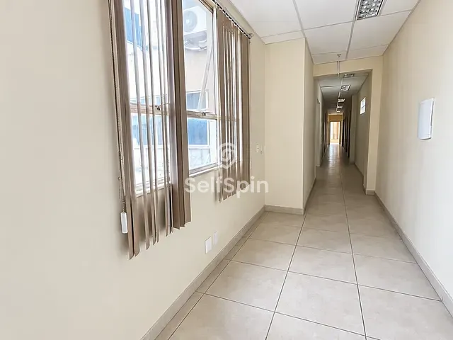 Sala para alugar, no bairro Centro em Niterói