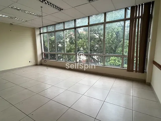 Sala para alugar, no bairro Centro em Niterói