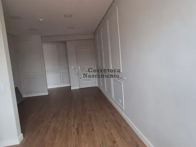 Sala à venda ou para alugar, no bairro Centro em Jacareí