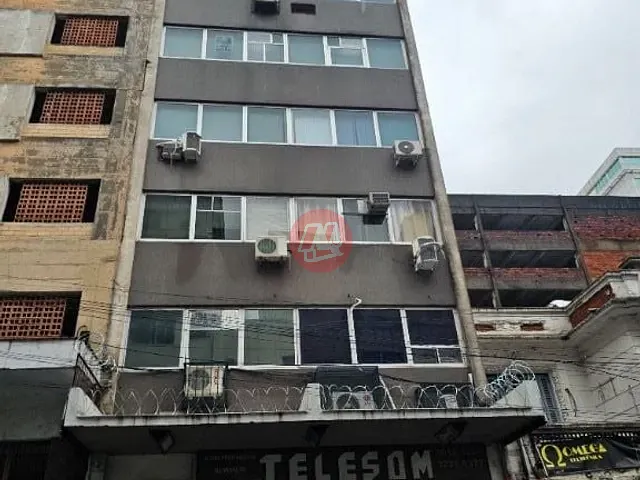 Sala à venda, no bairro Centro Histórico em Porto Alegre