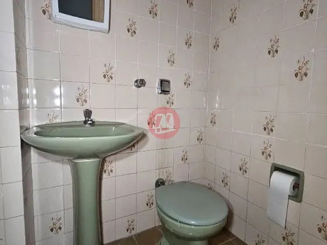 Sala à venda, no bairro Centro Histórico em Porto Alegre