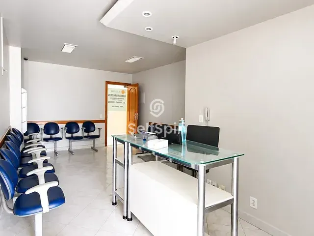 Sala para alugar, no bairro Centro em São Gonçalo