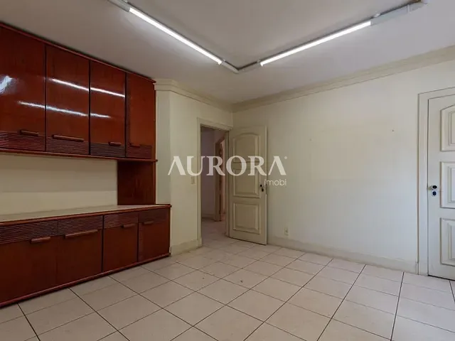 Sala com 162m², à venda, no bairro Jardim Higienopolis em Londrina