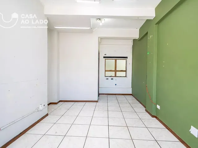 Sala para alugar, no bairro Novo Mundo em Curitiba