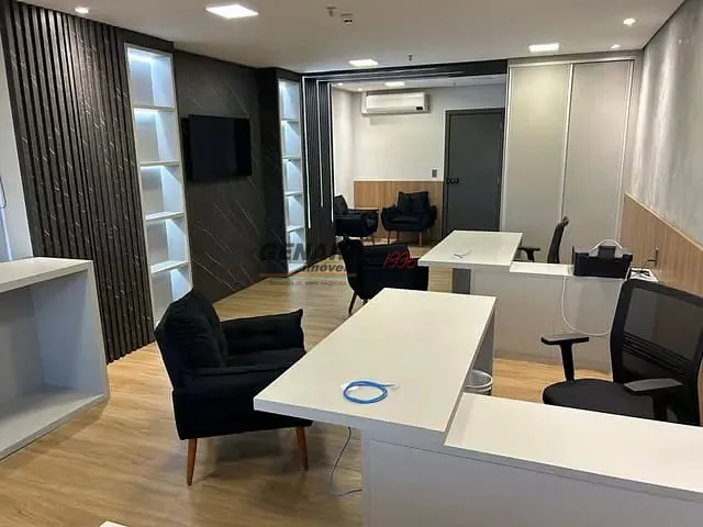 Sala 1 quarto e 1 banheiro, à venda, no bairro Vila Homero em Indaiatuba