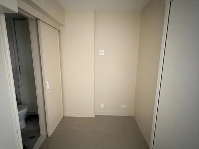 Sala para alugar, no bairro Centro em Petrópolis