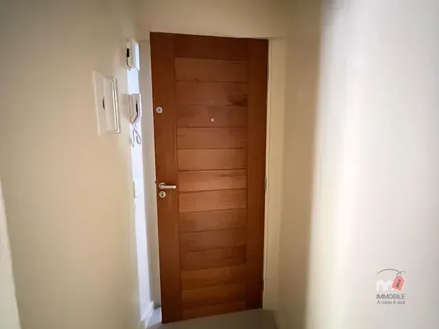Sala para alugar, no bairro Centro em Petrópolis