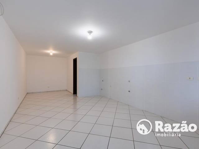 Sala para alugar, no bairro Xaxim em Curitiba