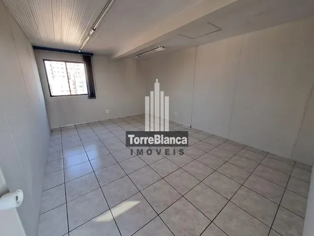 Sala com 167m², à venda, no bairro Centro em Ponta Grossa