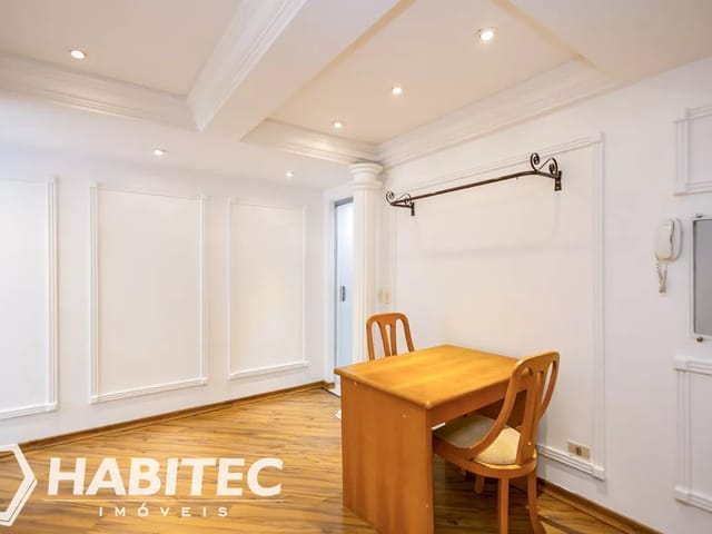 Sala para alugar, no bairro Água Verde em Curitiba