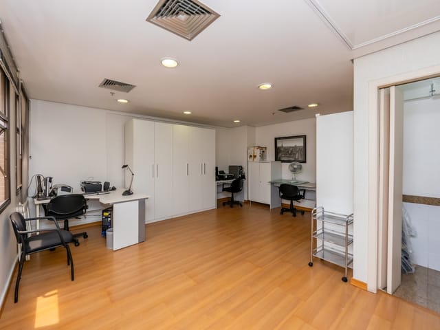Sala com 60m², à venda, no bairro Vila Progredior em São Paulo