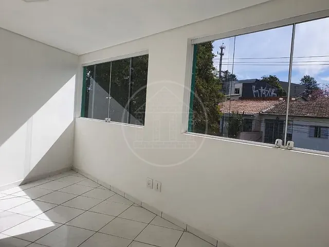 Sala com 356m², para alugar, no bairro Cidade Dutra em São Paulo